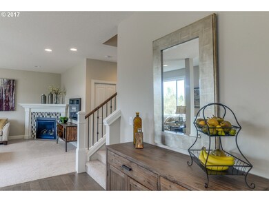 2498 Satter St, West Linn, OR 97068 - photo 5