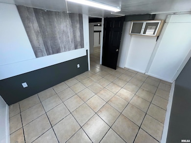 416 W Main St unit A, Peoria, IL 61606 - photo 7