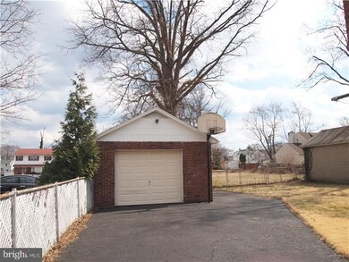 144 Drexel Ave, Lansdowne, PA 19050 - photo 2