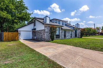 121 Myers Dr, Fort Worth, TX 76108 - photo 2