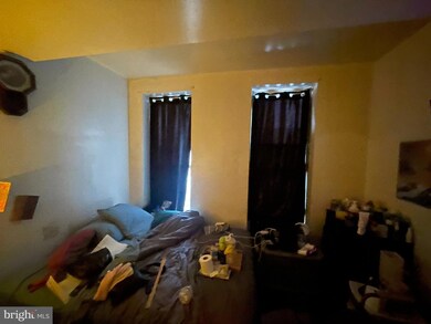 1711 N Caroline St, Baltimore, MD 21213 - photo 4