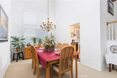 27463 Bridgewater Dr, Valencia, CA 91354 - photo 5