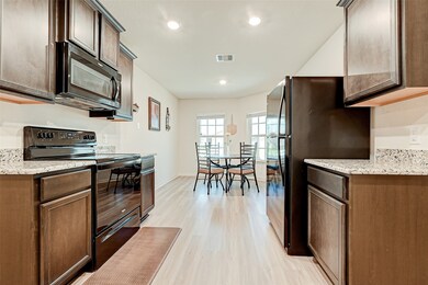 15234 Central Lakes Dr, Humble, TX 77396 - photo 3