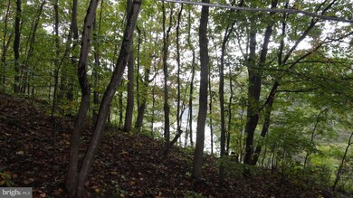 435 Lakeside Dr, Harpers Ferry, WV 25425 - photo 4