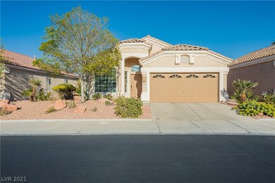 1,644 square feet | 5,662.8 square feet lot