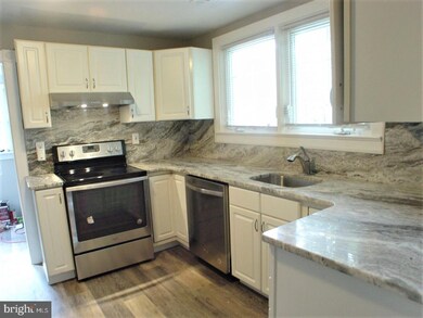 163 Maple St, Hammonton, NJ 08037 - photo 7