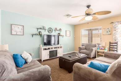 1306 E Escuda Dr, Phoenix, AZ 85024 - photo 3