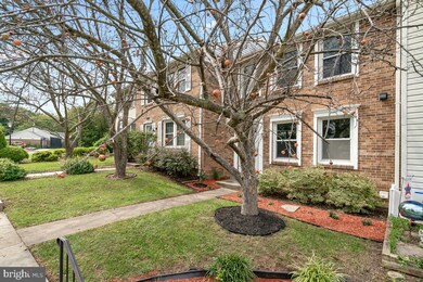 19028 Partridge Wood Dr, Germantown, MD 20874 - photo 3