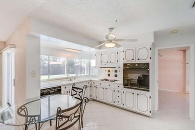 13_4844Fairview9298_mls