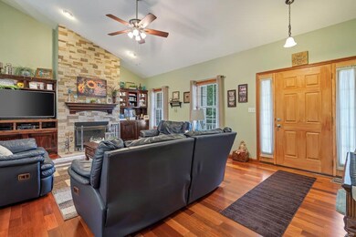 938 Calvey Church Rd, Robertsville, MO 63072 - photo 6