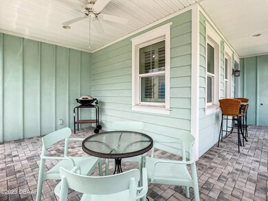484 Landshark Boulevard-13