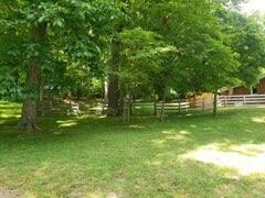 1319 Mccoy Cir, Jonesborough, TN 37659 - photo 2