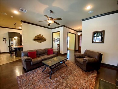 194 Fox Chase Dr, Pineville, LA 71360 - photo 3