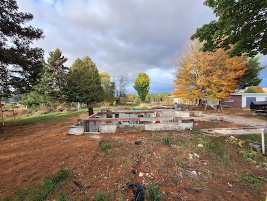 1384 W Chauvez Rd, Scottville, MI 49454 - photo 7