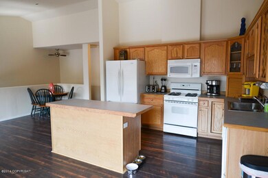 Kitchen/Dining