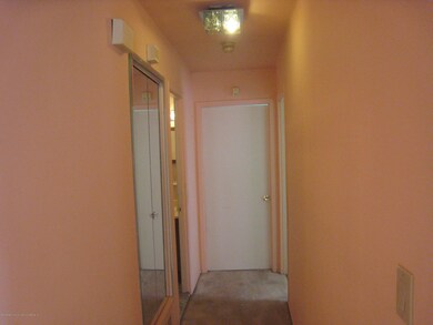 585 Correll Ave unit 2nd Floor, Staten Island, NY 10309 - photo 7