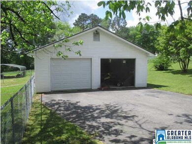 2 car detached garage/workshop.