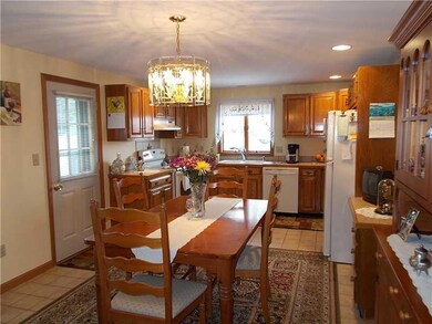 628 Highland Ave, South Portland, ME 04106 - photo 4