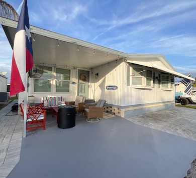 114 Lazy Ave, Bradenton, FL 34208 - photo 3