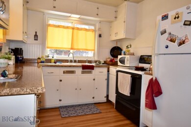 Art deco styling