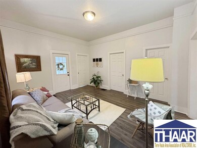 1424 S 4th St, Terre Haute, IN 47802 - photo 3