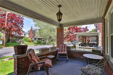 2344 W Tilghman St, Allentown, PA 18104 - photo 4