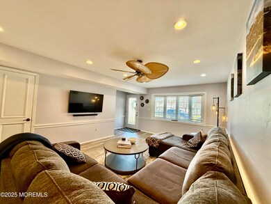 14 Coluco Place unit 2, Keyport, NJ 07735 - photo 5
