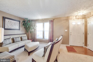 2736 Thornbrook Ct, Odenton, MD 21113 - photo 2