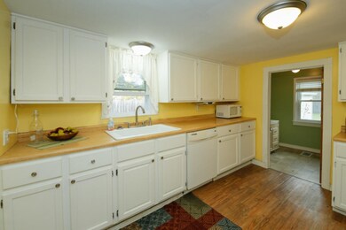 615 Main St-107