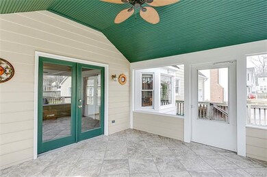 Screen Porch off Family Room