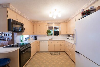 70 Beth Rd, Tiverton, RI 02878 - photo 5