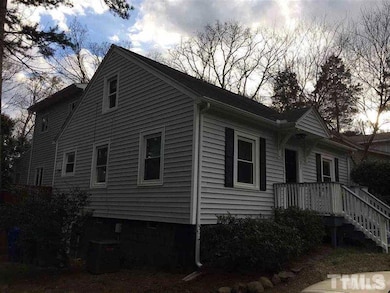 131 Justice St, Chapel Hill, NC 27516 - photo 2