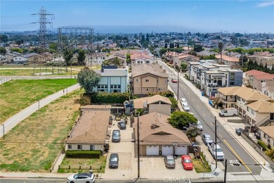 2500 Carnegie Ln, Redondo Beach, CA 90278 - photo 4