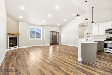 3815 S Arizona St, Butte, MT 59701 - photo 6