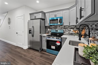 1211 James St, Baltimore, MD 21223 - photo 5