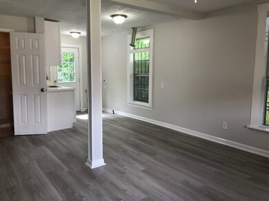 7927 Shotwell St, Houston, TX 77016 - photo 5