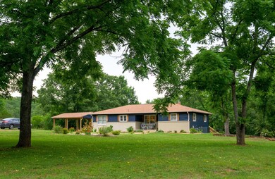 735 Narrows Rd, Shelbyville, TN 37160 - photo 4