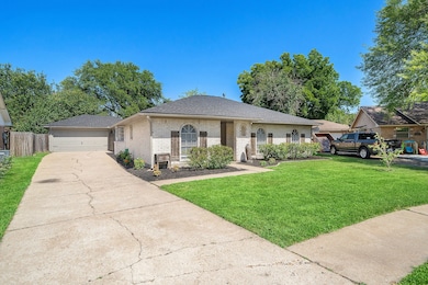 7019 Cerca Ct, Houston, TX 77086 - photo 2