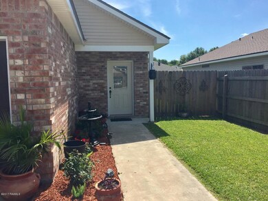 207 Bottle Brush Lane (4)