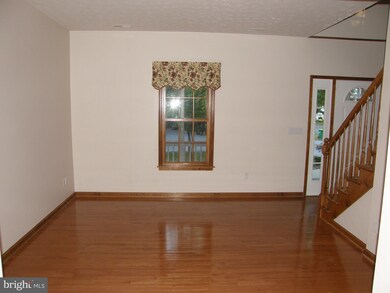 22936 Ash Wood Ln, California, MD 20619 - photo 6