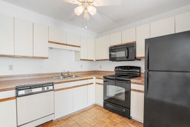 Captain Cove's Condominiums unit 413, Quincy, MA 02169 - photo 6