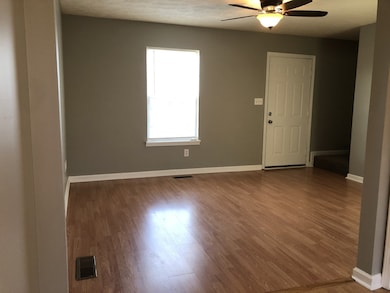 945 Lc Ave, Hopkinsville, KY 42240 - photo 3