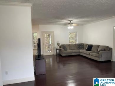 196 Magnolia Cir, Warrior, AL 35180 - photo 7