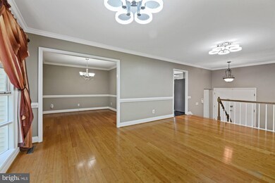282 E Padonia Rd, Lutherville Timonium, MD 21093 - photo 4
