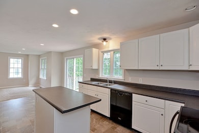 6 Valente Dr, Worcester, MA 01604 - photo 5