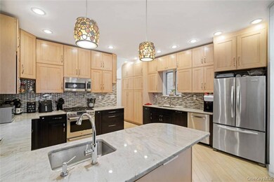 1527 E 29th St, Brooklyn, NY 11229 - photo 5