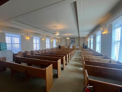 1302 W Broadway Ave, Enid, OK 73703 - photo 7