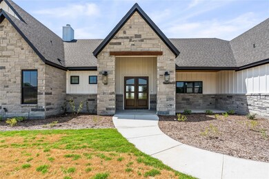 525 Hondo Crossing, Weatherford, TX 76087 - photo 2