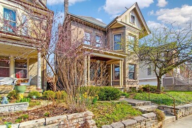 90 W Hubbard Ave, Columbus, OH 43215 - photo 3