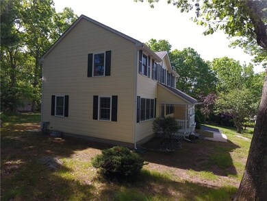 90 Kings Ridge Rd, Wakefield, RI 02879 - photo 5